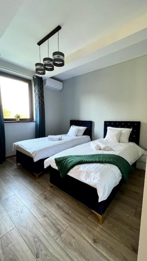 Aparthotel W Dolinie Stawow Zator By Housine Las Екстер'єр фото