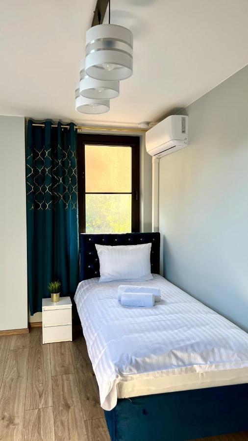 Aparthotel W Dolinie Stawow Zator By Housine Las Екстер'єр фото